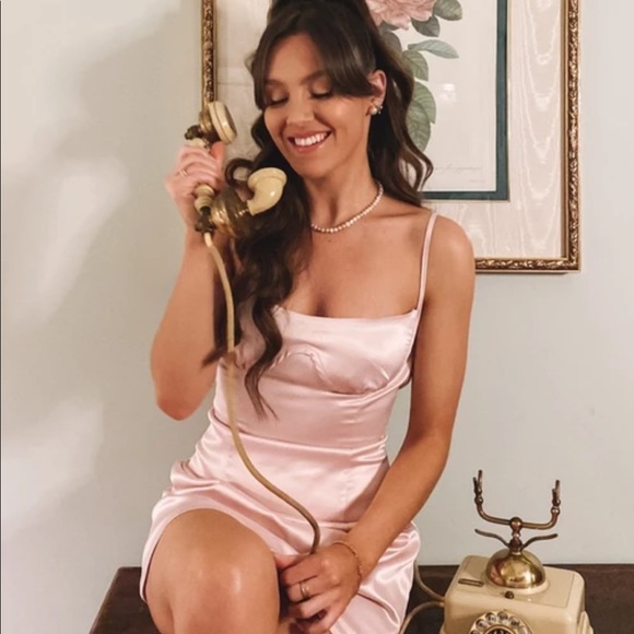 BEGINNING BOUTIQUE - Picture 2 of 7